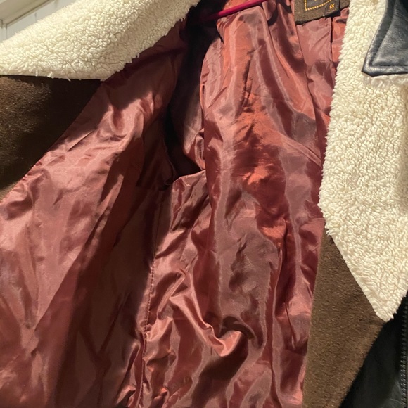 Brown Jacket - Picture 5 of 7